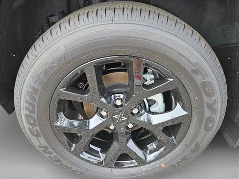 New 2025 Toyota RAV4 LE image 10