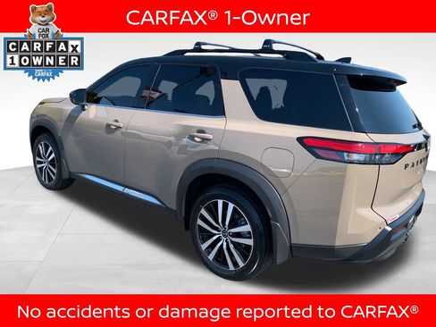 Certified 2024 Nissan Pathfinder Platinum w/ Cargo Package FWD image 4