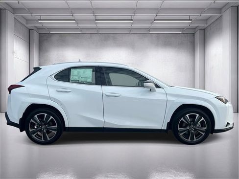 New 2026 Lexus UX 300h FWD image 2