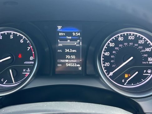 Certified 2023 Toyota Camry SE FWD image 22