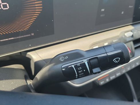 Used 2025 Kia K4 LXS FWD image 17