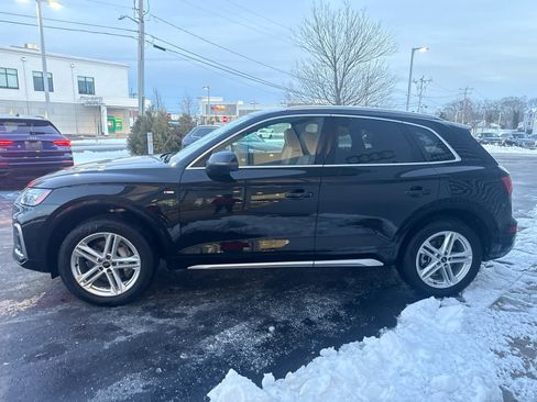 Used 2024 Audi Q5 e Premium Plus w/ Premium Plus Package image 5