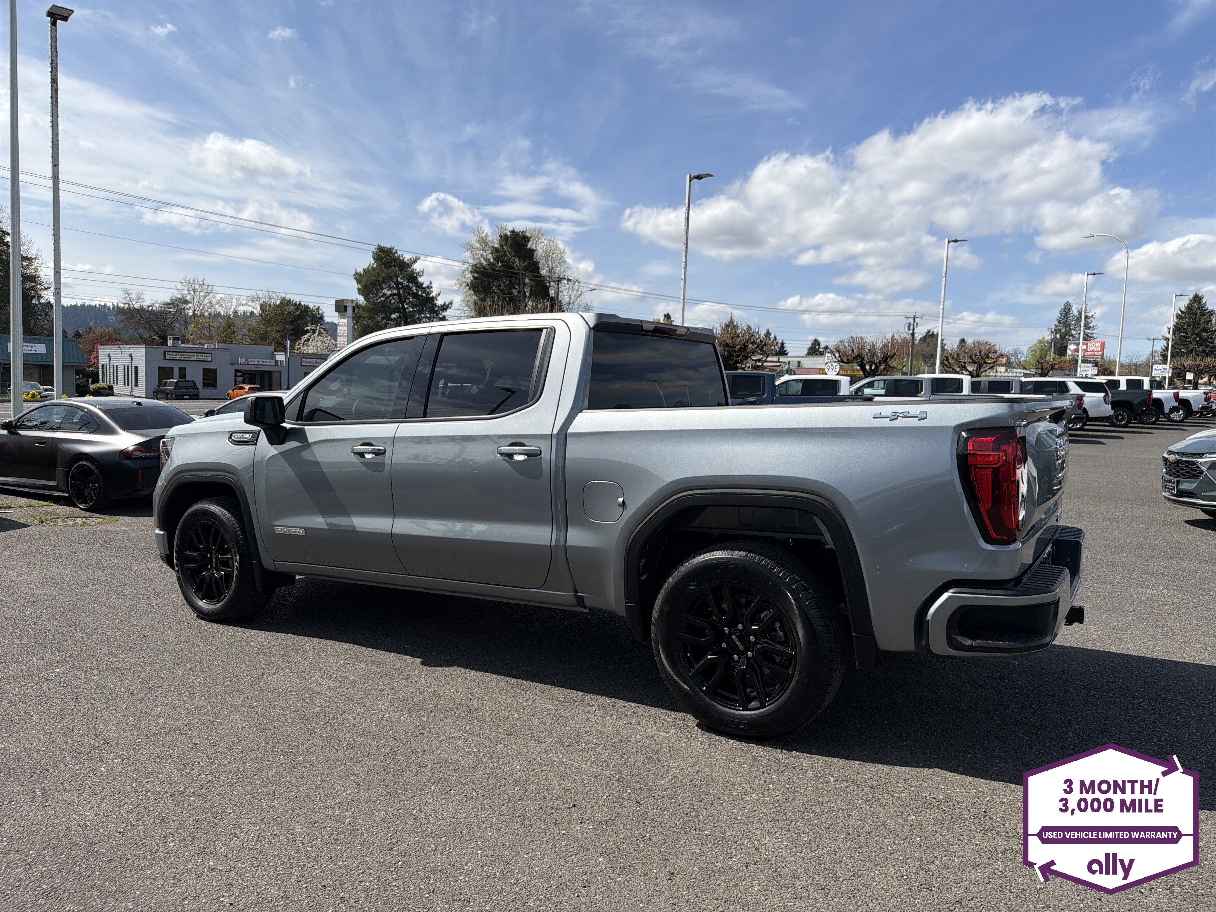 Used 2025 GMC Sierra 1500 Elevation w/ LPO, Elevation Black Package AWD/4WD image 3