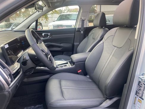 New 2026 Kia Sorento S w/ S Panoramic Sunroof Package image 11
