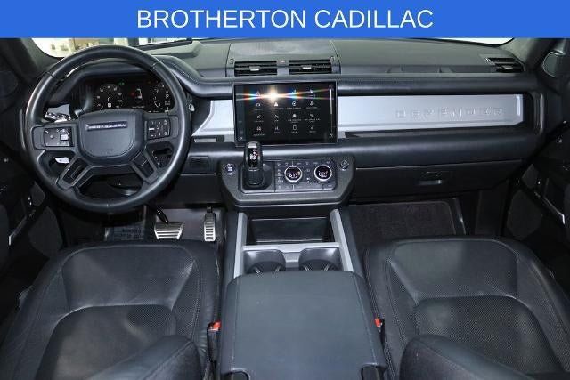Used 2025 Land Rover Defender 130 V8 AWD/4WD image 29