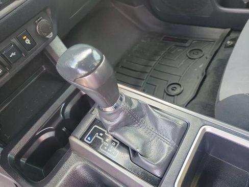 Used 2023 Toyota Tacoma TRD Off-Road w/ Technology Package AWD/4WD image 26