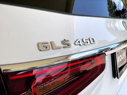 Used 2021 Mercedes-Benz GLS 450 4MATIC image 29