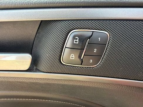 Used 2016 Ford Fusion Titanium FWD image 23