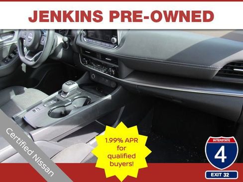 Certified 2023 Nissan Rogue SV image 10