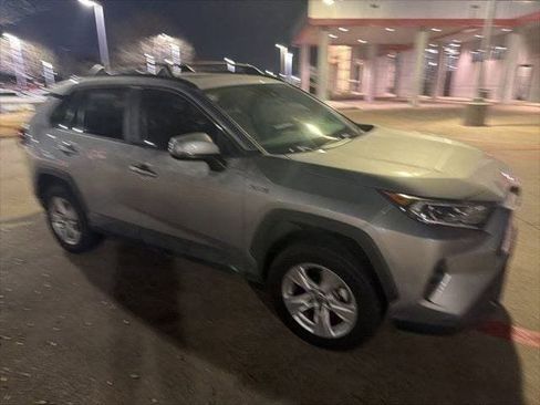 Certified 2021 Toyota RAV4 XLE w/ Convenience Package image 2