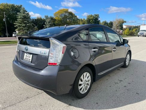 Used 2014 Toyota Prius Prime Hatchback 4D image 5