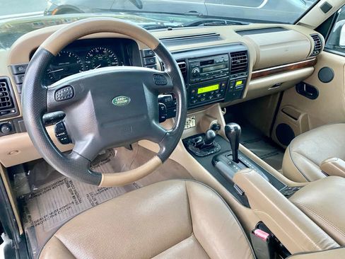 Used 2001 Land Rover Discovery SE image 9