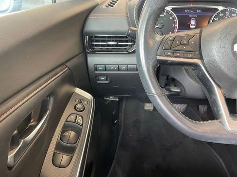 Certified 2022 Nissan Sentra SR w/ Lighting Package FWD image 12
