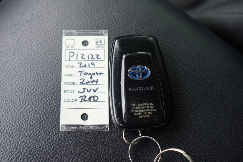 Used 2019 Toyota RAV4 XLE w/ Convenience Package AWD/4WD image 35