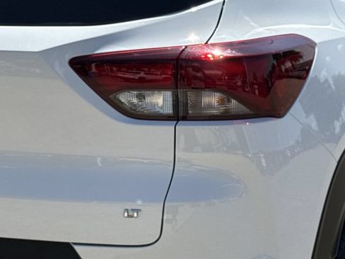 Certified 2023 Chevrolet TrailBlazer LT FWD image 8