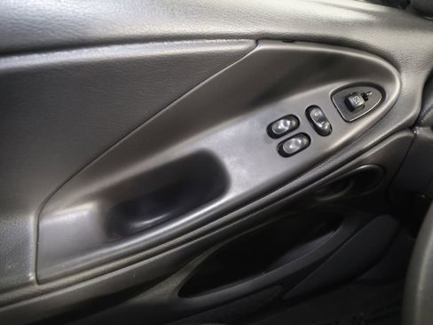 Used 2002 Ford Mustang GT RWD image 31