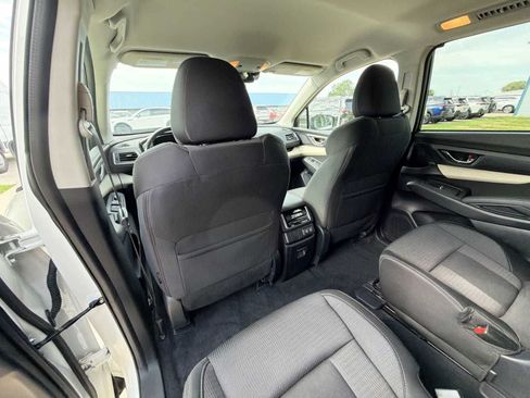 Used 2022 Subaru Ascent Premium w/ Convenience Package AWD/4WD image 15