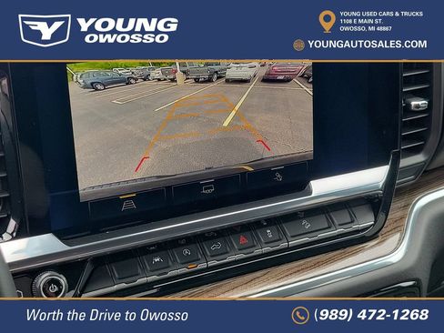 Used 2024 Chevrolet Silverado 1500 LT Trail Boss w/ Convenience Package II AWD/4WD image 18