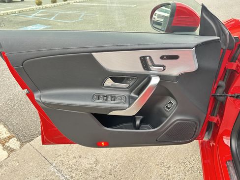 Used 2020 Mercedes-Benz CLA 250 4MATIC image 20