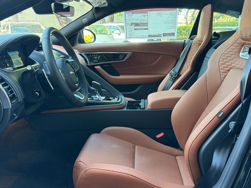 Used 2024 Jaguar F-TYPE R-Dynamic RWD image 5