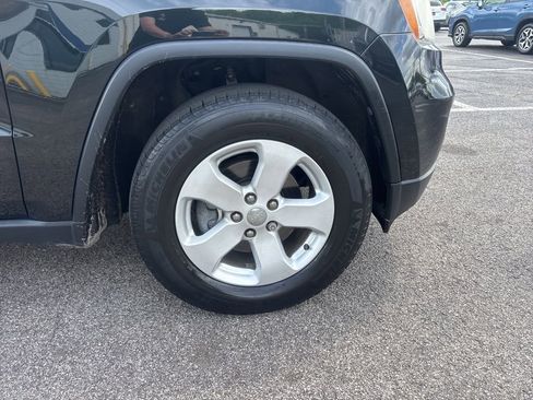 Used 2013 Jeep Grand Cherokee Laredo image 9