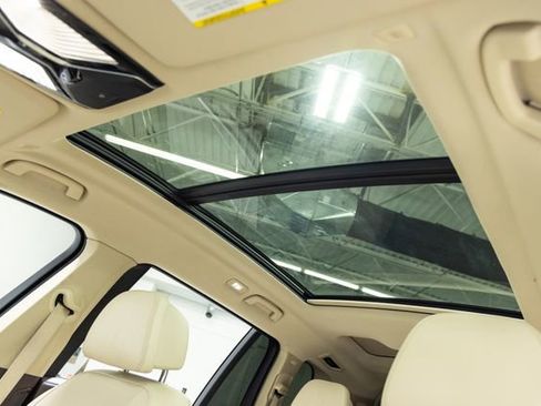 Used 2019 BMW X7 xDrive50i w/ Premium Package image 13