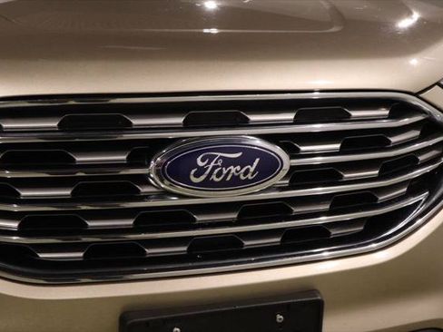 Used 2020 Ford Edge SEL w/ Convenience Package FWD image 14