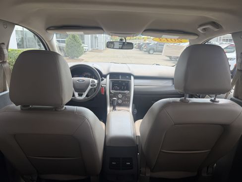 Used 2013 Ford Edge SEL FWD image 12