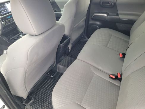 Used 2023 Toyota Tacoma SR5 AWD/4WD image 11