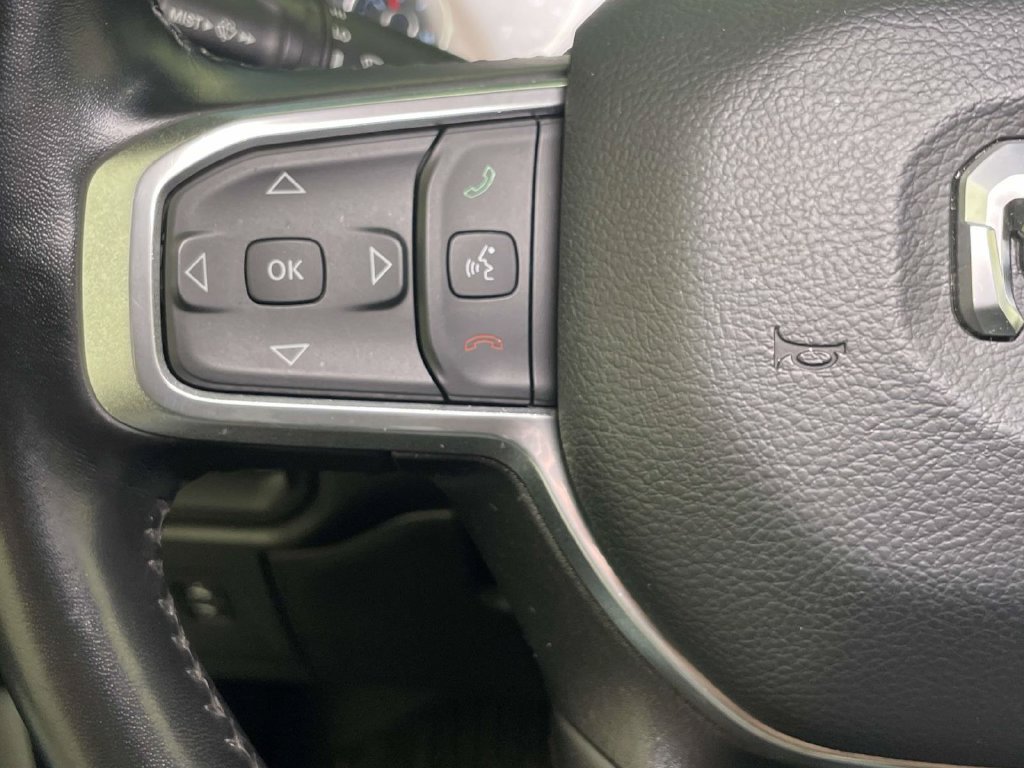 Used 2024 Land Rover Defender 110 S AWD/4WD image 61