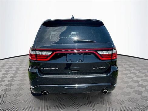 Certified 2023 Dodge Durango Citadel image 6