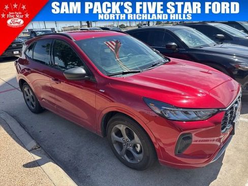 Used 2023 Ford Escape ST-Line w/ Tech Pack #1 FWD image 3