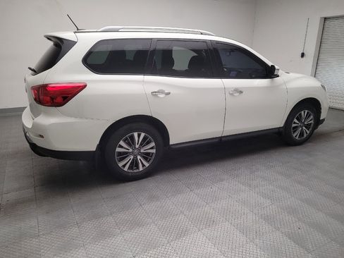 Used 2017 Nissan Pathfinder S FWD image 10