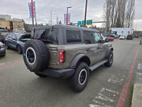 New 2026 Ford Bronco Outer Banks w/ Sasquatch Package AWD/4WD image 5