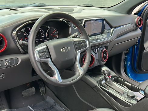 Used 2020 Chevrolet Blazer RS FWD image 16