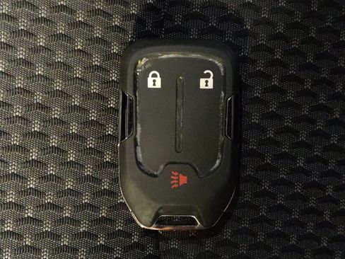 Used 2023 GMC Terrain SLE FWD image 32