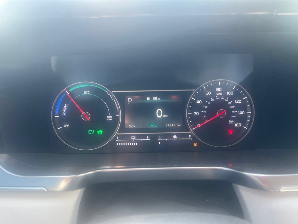 Used 2023 Kia Sorento EX AWD/4WD image 8