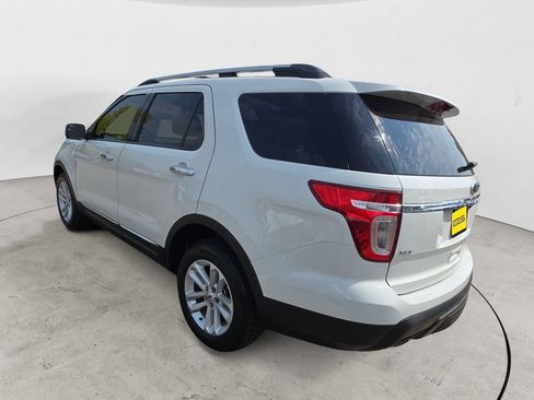 Used 2012 Ford Explorer XLT AWD/4WD image 7