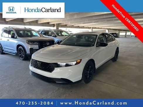 Used 2025 Honda Accord SE image 1