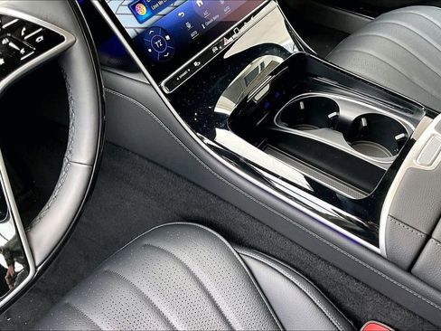 New 2026 Mercedes-Benz S 500 4MATIC image 8