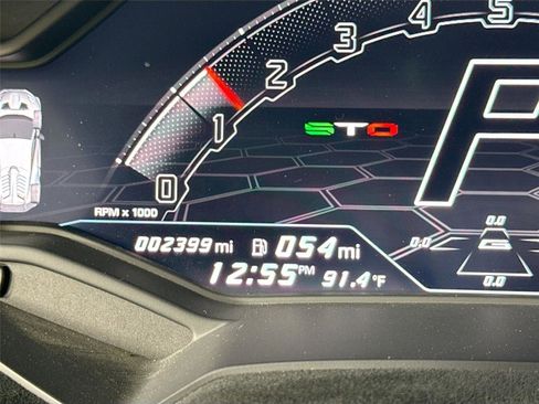Used 2023 Lamborghini Huracan STO image 16