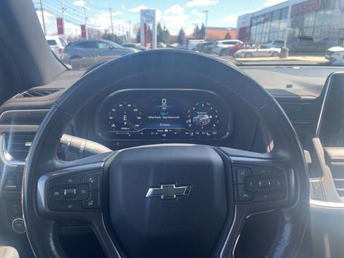 Used 2022 Chevrolet Suburban RST w/ Luxury Package image 18