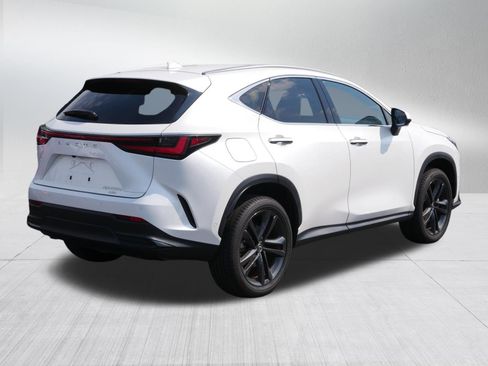 Used 2025 Lexus NX 450h+ AWD w/ Towing Package (2000 Lbs) image 7