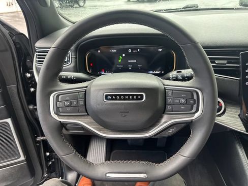 Used 2024 Jeep Wagoneer Series II AWD/4WD image 16