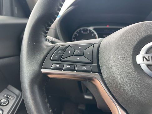 Used 2020 Nissan Sentra SV image 13