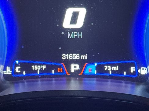 Used 2023 Chrysler 300 C image 16