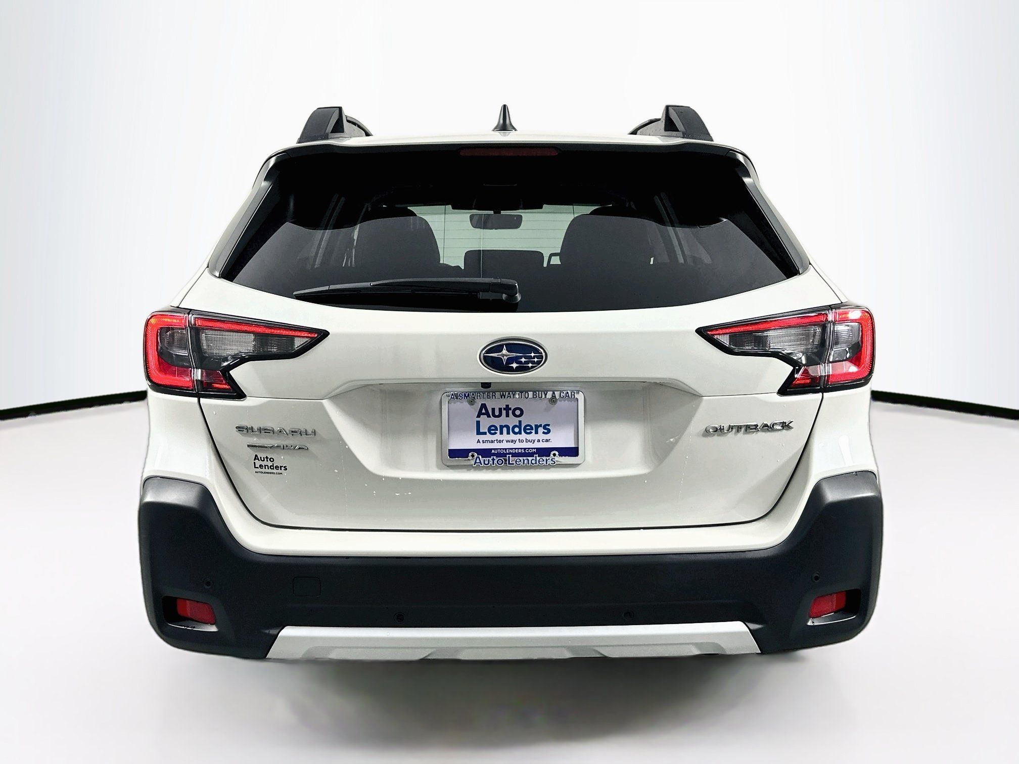 Used 2023 Subaru Outback Limited AWD/4WD image 6