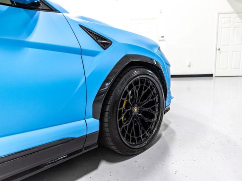 Used 2023 Lamborghini Urus Performante AWD/4WD image 34