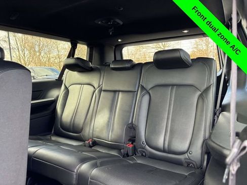 Used 2023 Jeep Wagoneer L Series II image 28