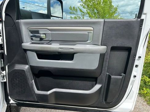 Used 2018 RAM 3500 SLT w/ Popular Equipment Group AWD/4WD image 24